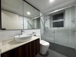 The Esparis (D18), Condominium #522554241